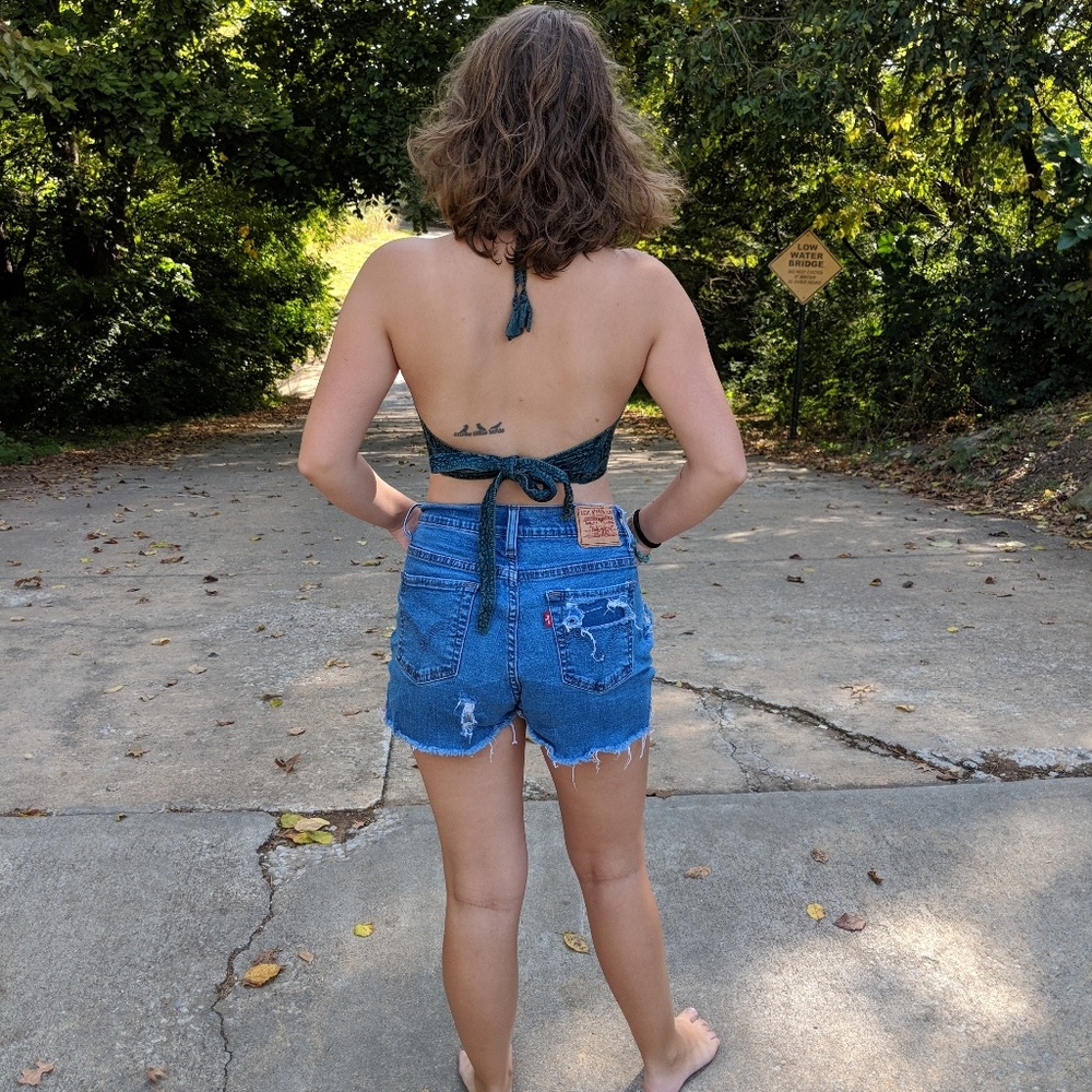 Crop - Picture 3 of 4
